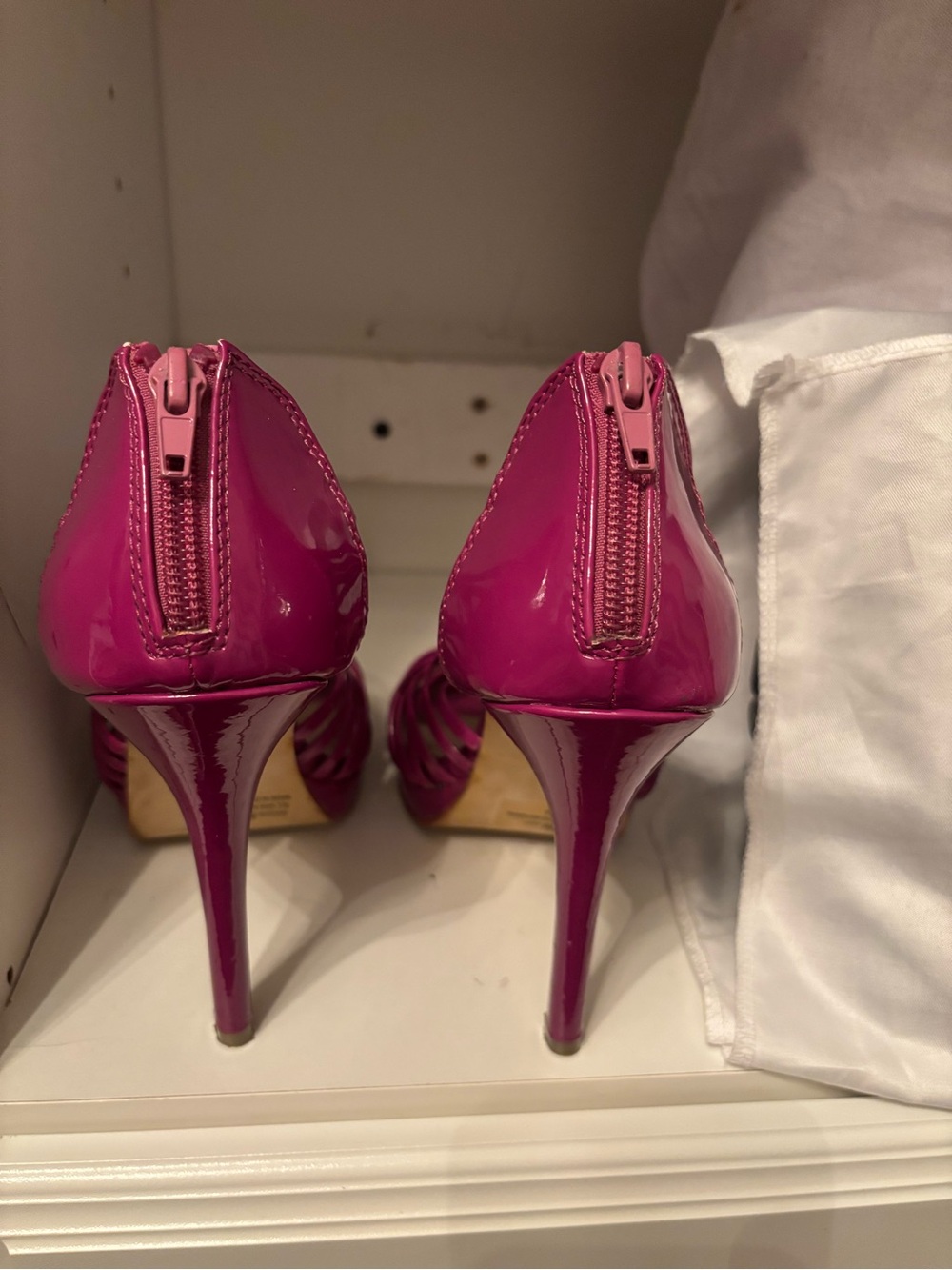 Chinese Laundry Fuchsia Strappy Stiletto Heels - Picture 4 of 4
